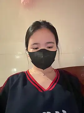 Gwen879 online show from 04-16-26, 12:33