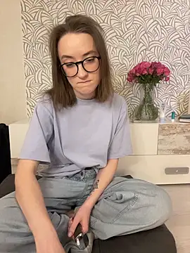 Persephone Kore online show from 02-05-26, 05:39