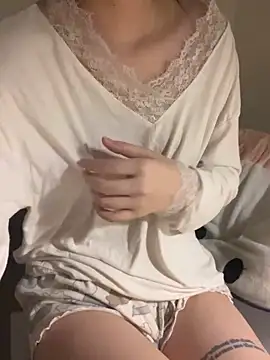 Linaa sexxy online show from 04-14-26, 04:35