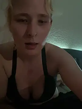 Snapshot of PurpleHazexx chatting on 02-24-26, 09:57 PurpleHazexx online show from 02-24-26, 09:57