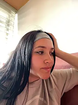 Veronica Wins  online show from 02-16-26, 06:26