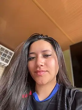 Veronica Wins  online show from 05-15-26, 01:40