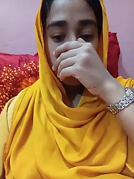Snapshot of Angel_Sume chatting on 06-04-26, 09:32 Angel Sume online show from 06-04-26, 09:32