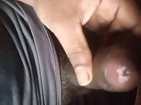 Snapshot of walkolla28 chatting on 02-03-26, 07:35 walkolla28 online show from 02-03-26, 07:35