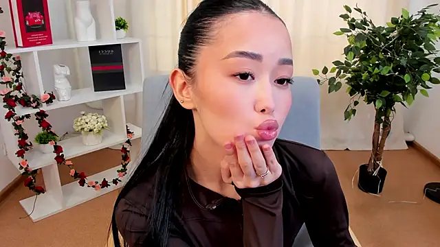 KellyKaai online show from 01-14-26, 09:59