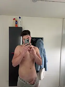 raph5666 online show from 03-13-26, 04:02