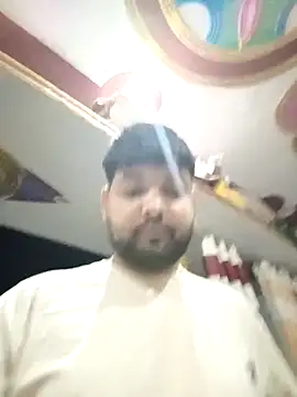 Pulkeet1433 online show from 04-08-26, 08:31