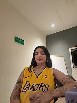 Abriil cutee online show from 03-27-26, 04:29