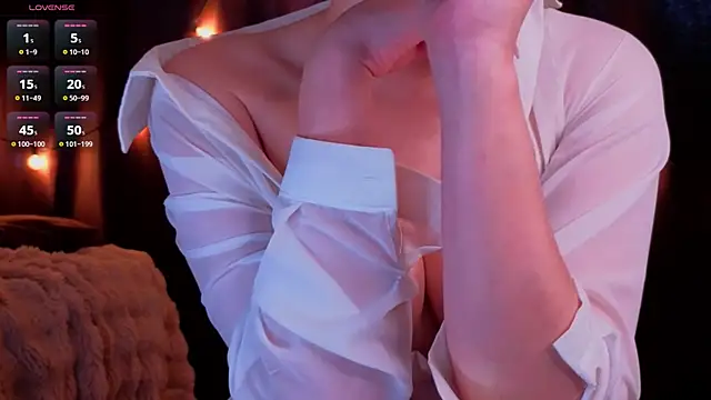 Snapshot of ShyniAlice chatting on 03-02-26, 07:15 ShyniAlice online show from 03-02-26, 07:15