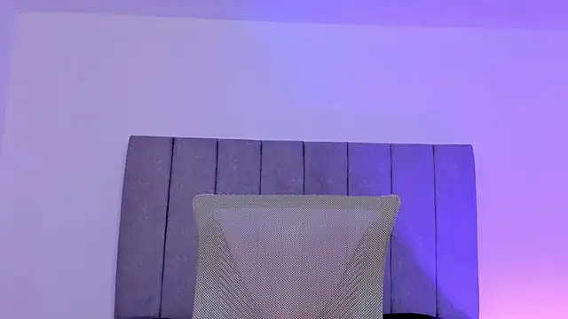 Adonys Lewis  online show from 05-31-26, 05:26