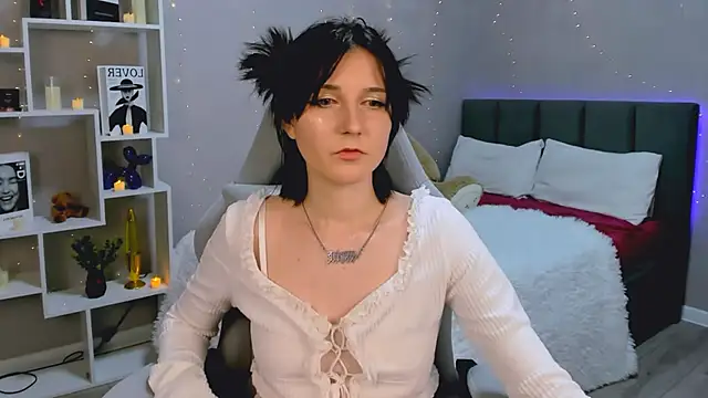 KikaOsterman online show from 02-03-26, 06:24