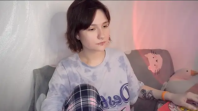 UwuJudy Osas online show from 04-14-26, 10:38