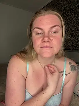 SexyBlondJoanna online show from 02-19-26, 11:17