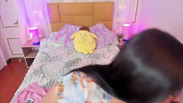 Snapshot of Jenifer_James chatting on 02-26-26, 08:08 Jenifer James online show from 02-26-26, 08:08