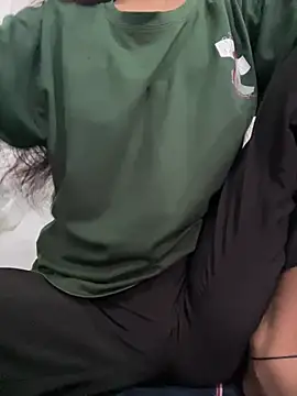 paribaby09 online show from 03-19-26, 05:55