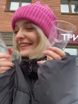 Snapshot of aka_Blonde chatting on 02-09-26, 04:05 aka Blonde online show from 02-09-26, 04:05