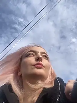 aka Blonde online show from 03-26-26, 09:26