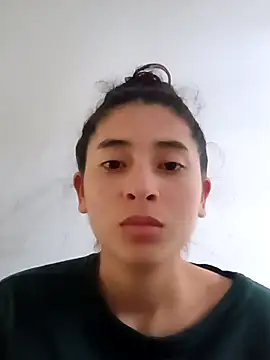 Snapshot of honeyhotgirl19 chatting on 01-16-26, 09:08 honeyhotgirl19 online show from 01-16-26, 09:08