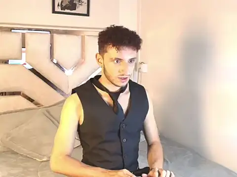 Curlystartt online show from 01-12-26, 01:49