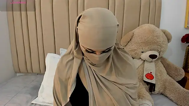 Snapshot of _seelena chatting on 02-07-26, 12:31 seelena online show from 02-07-26, 12:31