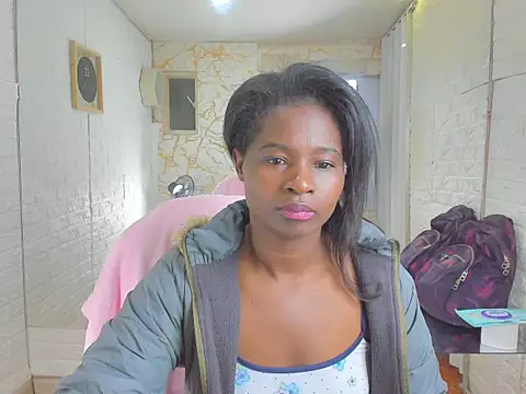 Snapshot of Betany_Grey chatting on 02-17-26, 03:47 Betany Grey online show from 02-17-26, 03:47