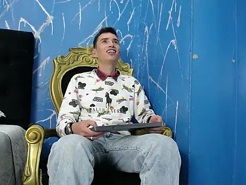 Iam Smith  online show from 02-18-26, 08:38