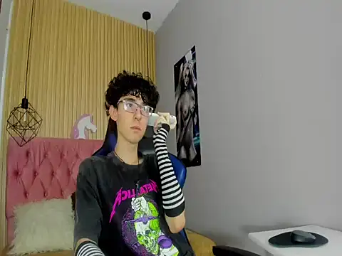 Syriussz online show from 02-03-26, 07:19