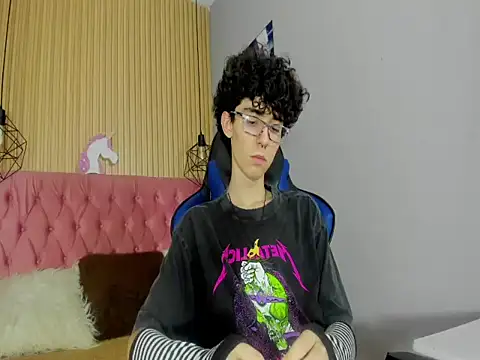 Syriussz online show from 02-04-26, 07:20