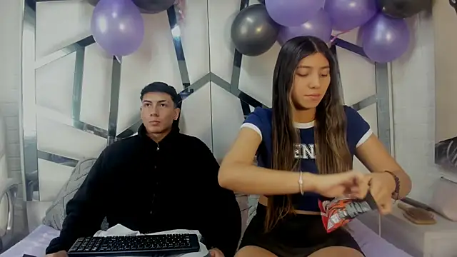 ScarlettAndLucas online show from 02-04-26, 01:06