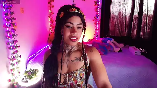 Canela Osada  online show from 08-01-26, 11:31