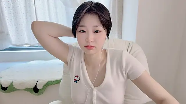 Snapshot of Onefiona chatting on 07-25-26, 06:55 Onefiona online show from 07-25-26, 06:55