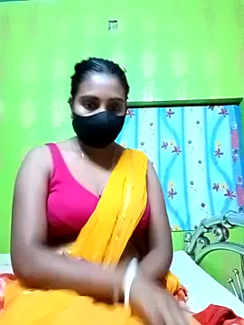 Snapshot of arushi_bb chatting on 01-14-26, 06:57 arushi bb online show from 01-14-26, 06:57