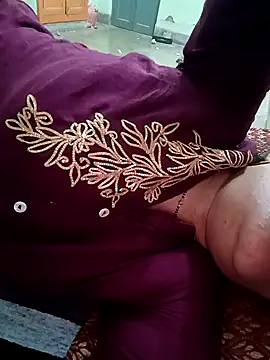 Zaara101 online show from 03-24-26, 12:04