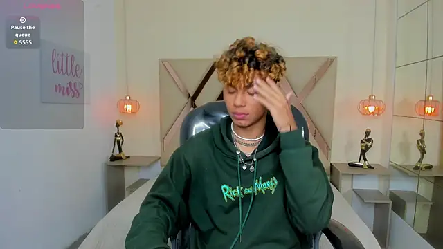 Anyelo Twink online show from 04-24-26, 03:42