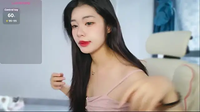 Snapshot of -XiaoYu-777 chatting on 02-20-26, 06:26 -XiaoYu-777 online show from 02-20-26, 06:26