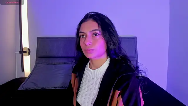 lilith petit  online show from 05-26-26, 03:52