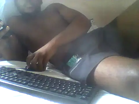 handsomeguy02 online show from 04-01-26, 12:50