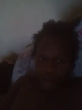 Snapshot of Princess2002Electron chatting on 02-04-26, 02:01 Princess2002Electron online show from 02-04-26, 02:01