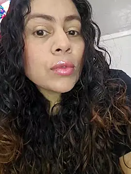 Snapshot of _Zhamira chatting on 02-09-26, 02:32 Zhamira online show from 02-09-26, 02:32