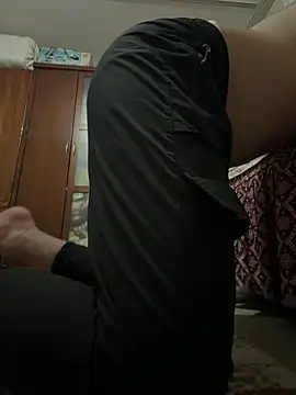 CornedDogsbody online show from 06-28-26, 05:41