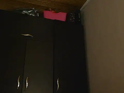 OriannaWolf online show from 01-14-26, 01:11