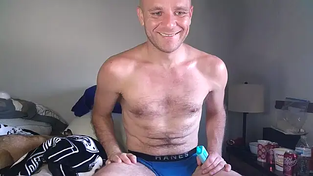 Snapshot of FrankieFuckMe chatting on 03-25-26, 10:05 FrankieFuckMe online show from 03-25-26, 10:05