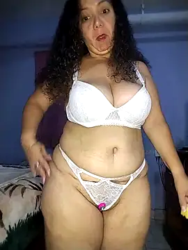 Snapshot of Gorditacarlota chatting on 05-09-26, 10:48 Gorditacarlota online show from 05-09-26, 10:48