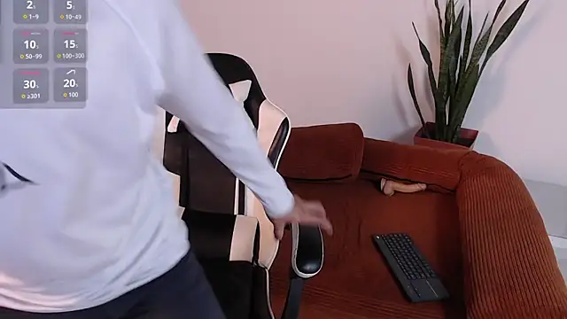 Snapshot of DarrenColleen chatting on 02-20-26, 09:48 DarrenColleen online show from 02-20-26, 09:48