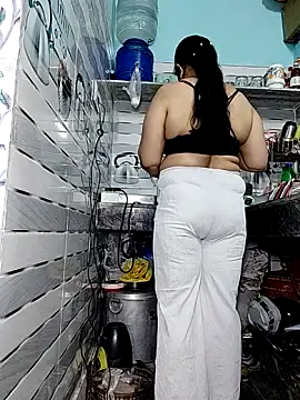 Desikalakaar0069 online show from 04-07-26, 12:27