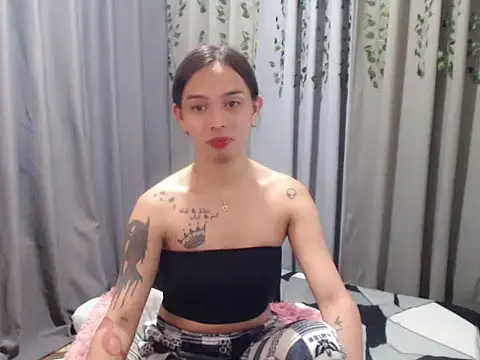 LOVELYMAYUMIE online show from 01-31-25, 03:22