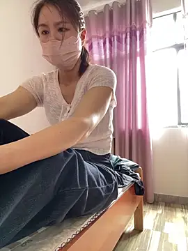 Sini-ii online show from 05-17-26, 03:48