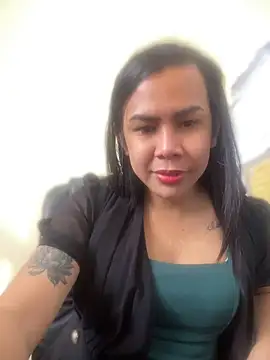 BriannaCruz24 online show from 04-21-26, 11:40