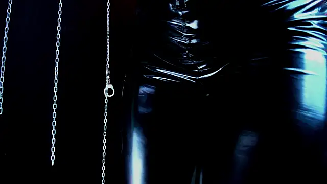 LucyStonne online show from 04-14-26, 08:15