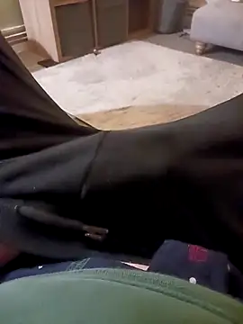 Hertsguy1984 online show from 03-18-26, 12:03